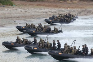 Żołnierze NRF podczas ćwiczeń. / Źródło: http://www.nato.int/