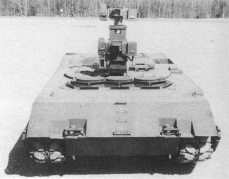 Pojazd doświadczalny SRV/Źródło: R.P. Hunnicutt "Abrams A History Of The American Main Battle Tank volume 2"