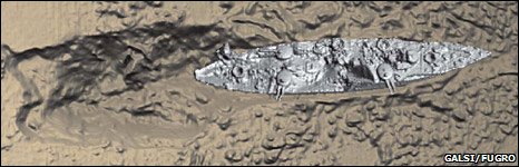 Na wskazaniach echosondy (grudzień 2007) około 20 Mm na południowy zachód od Sardynii zauważono wyraźne ślady grupy nieokreślonych szczątków będący najprawdopodobniej kadłubem dużego okrętu. Z Dantonem zatopionym na tych wodach znaleziska tego nie kojarzono, bowiem oficjalna pozycja jego zatonięcia była położona kilkanaście mil morskich na wschód. 28 stycznia następnego roku obiekt został zbadany przez kolejny pojazd podwodny ? Triton XL operujący z pokładu innej jednostki Fugro ? Skandi Inspector. Ten statek nie dość, że dysponował sonarem, to jeszcze miał na wyposażeniu kamery, którymi wykonano dostępny w internecie film. Źródło: freerepublic.com