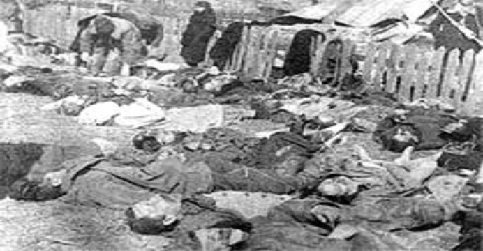 Źródło: Wikimedia Commons / Zbrodnia w Lipnikach - zamordowani Polacy