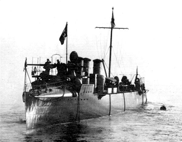 Włoski kontrtorpedowiec Garibaldino (typ Soldati) [Bersagliere] Źródło: wikimedia.org