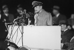 ?Przemówienie MacArthura w Stanach Zjednoczonych 19 kwietnia 1951?/ Źródło: Wikimedia Commons