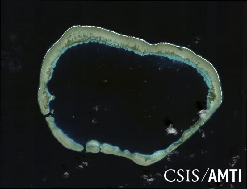 Rafa Mischief na zdjęciu satelitarnym z dnia 24 stycznia 2012 roku dostarczona przez CSIS Asia Maritime Transparency Initiative/Digital Globe. (CSIS Asia Maritime Transparency Initiative/Digital Globe)