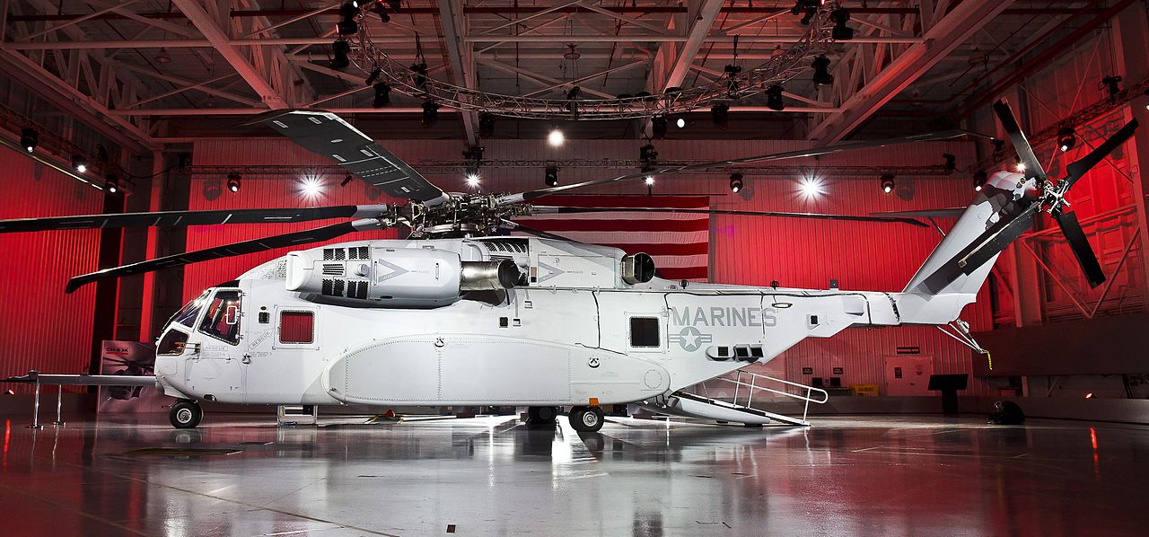 Prototyp CH-53K King Stallion podczas pierwszej, oficjalnej prezentacji w dniu 5 maja 2014 roku. / Wikimedia Commons.