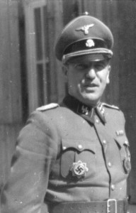 Franz Augsberger - dowódca 20. Ochotniczej Dywizji SS/ Źródło: Wikimedia Commons 