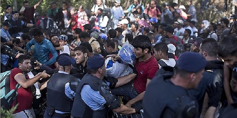 Bójki z chorwacką policją w Beli Manastir, Chorwacja