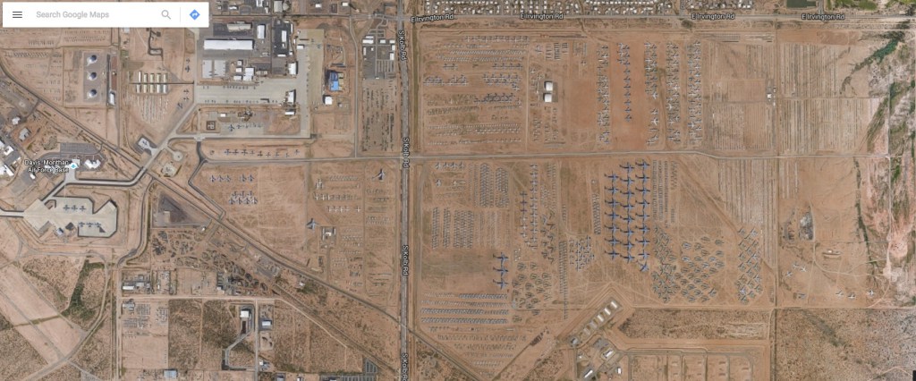 Boneyard na zdjęciach satelitarnych Google Maps. Źródło: Google Maps