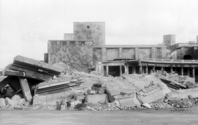Ruiny kasyna w Dieppe/ Źródło: Wikimedia