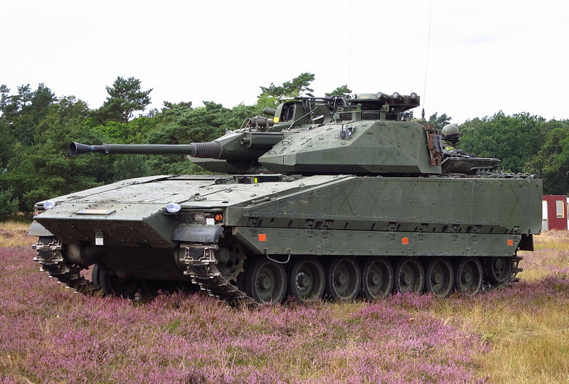 CV9040 należący do armii szwedzkiej. Źródło: Wikimedia Commons.