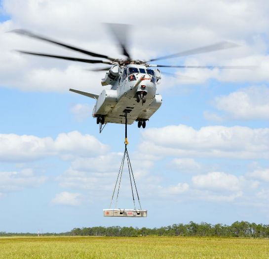 CH-53K podczas wspomnianych w artykule testów. (US Naval Air Systems Command) 