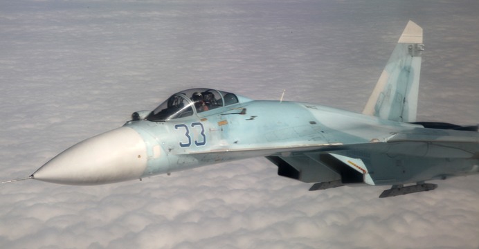 Rosyjski ciężki myśliwiec przewagi powietrznej Su-27P (w kodzie NATO: Flanker). / Wikimedia Commons.